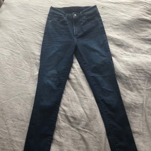 Abercrombie & Fitch, high rise super skinny